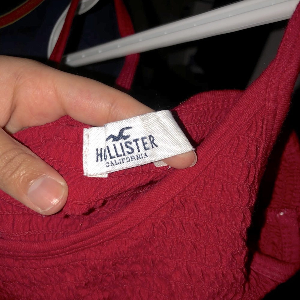 Hollister crop top